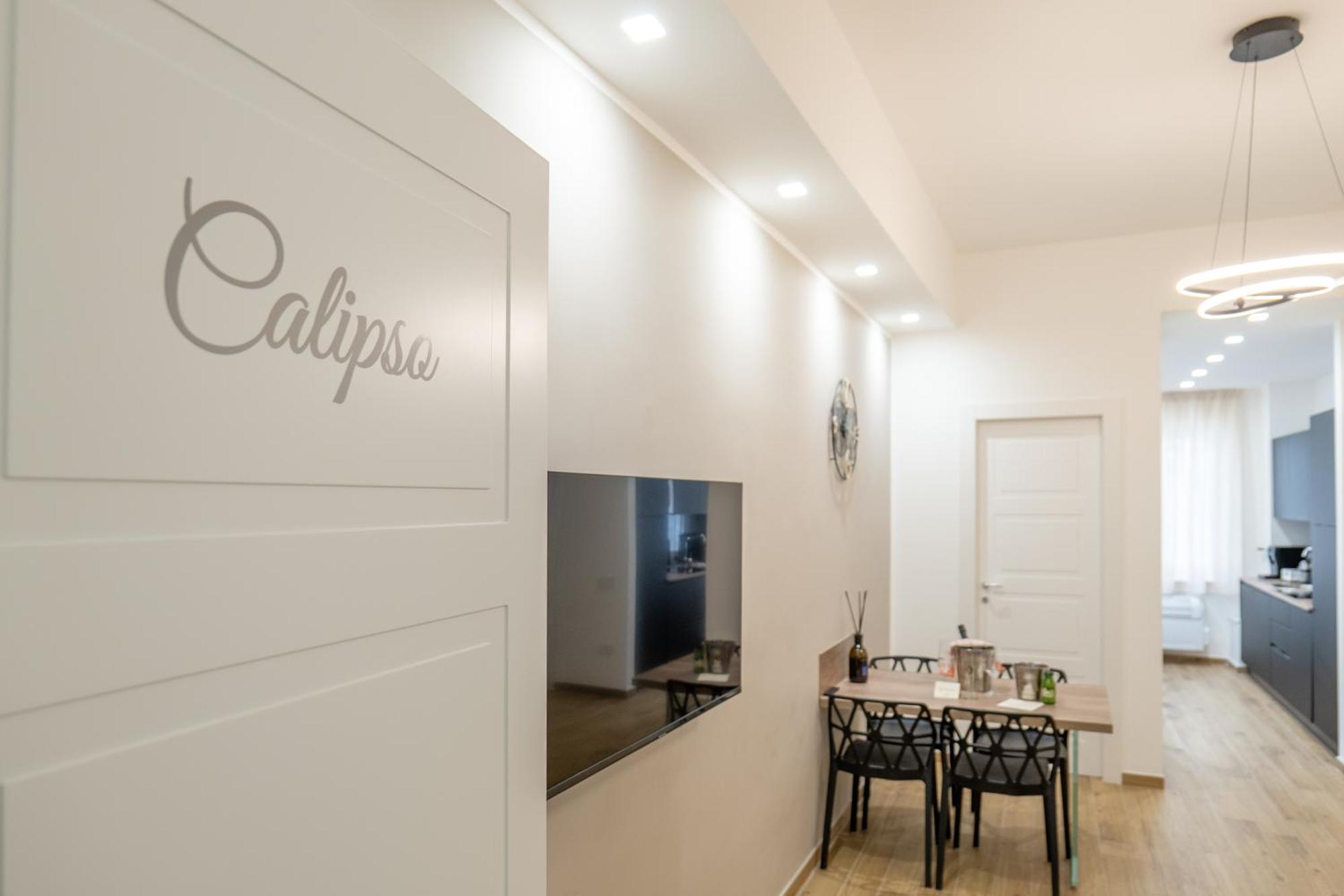 Apartamento Three Moons Boutique House/Calypso Salerno Exterior foto