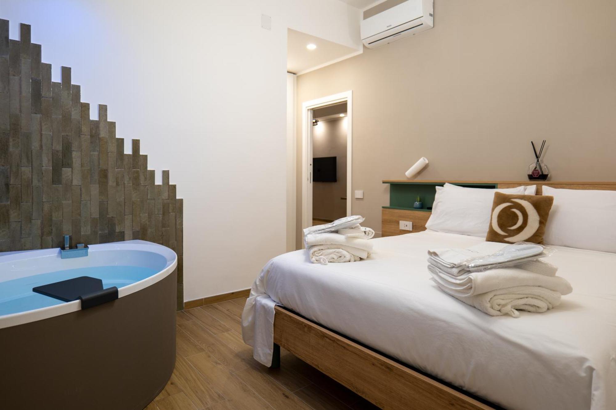 Apartamento Three Moons Boutique House/Calypso Salerno Exterior foto