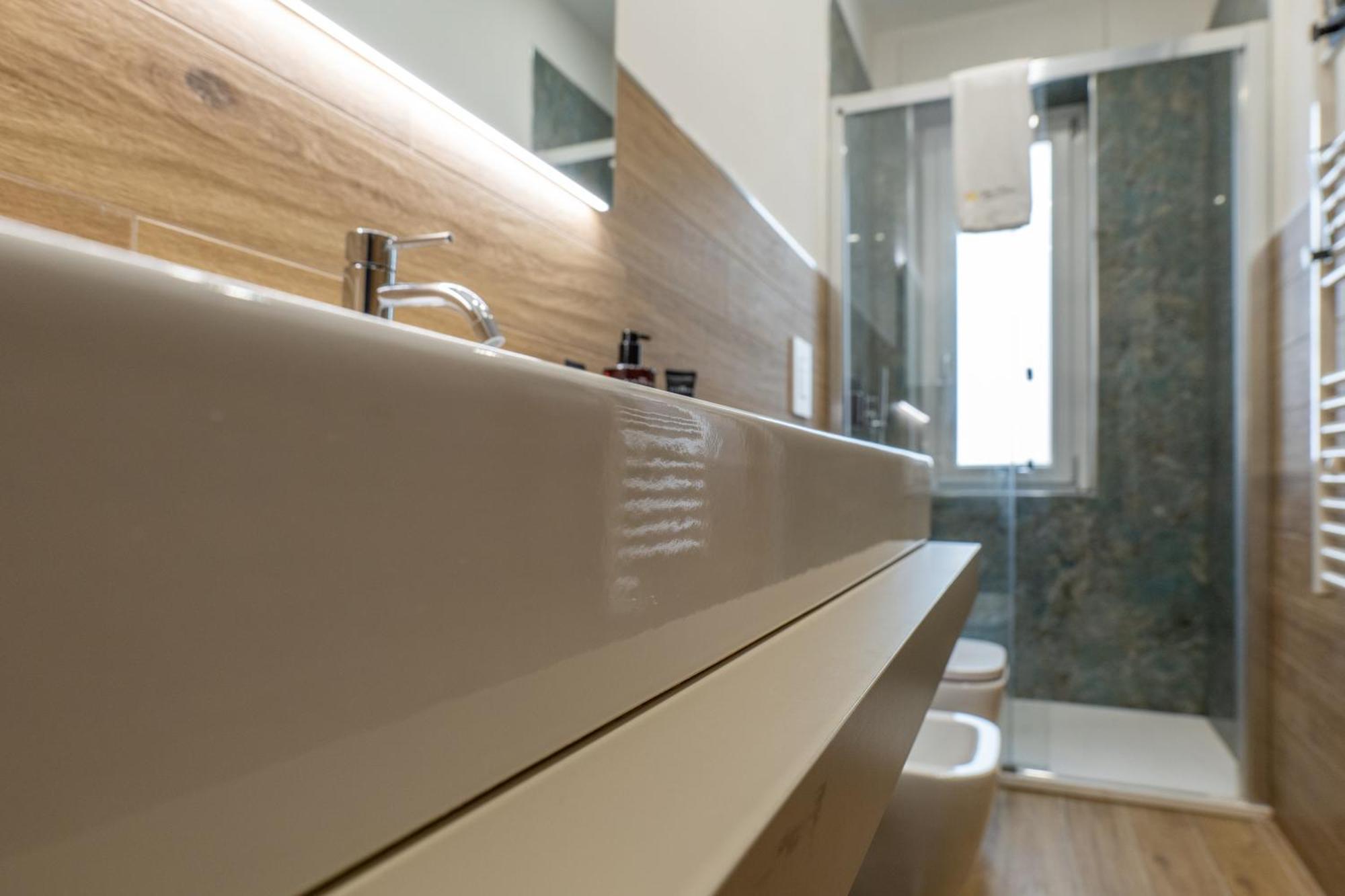 Apartamento Three Moons Boutique House/Calypso Salerno Exterior foto